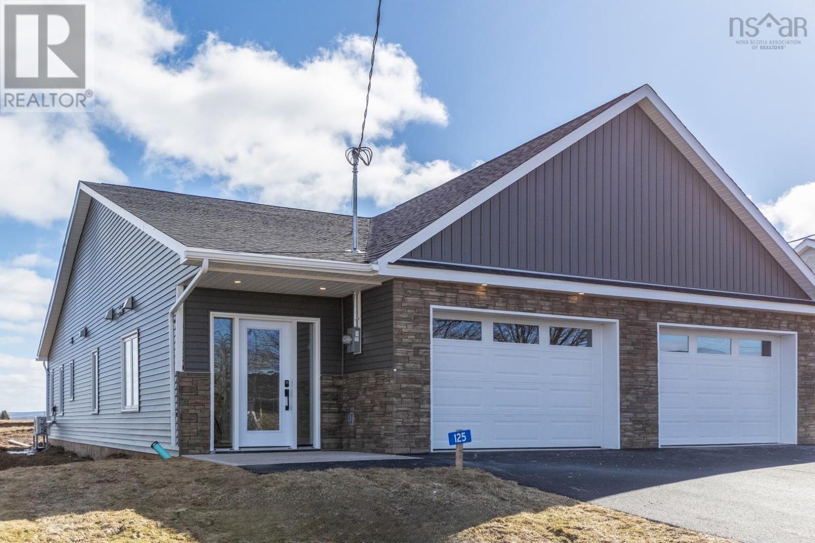 125 Kent Rd, Lower Truro, NS B6L 1L2