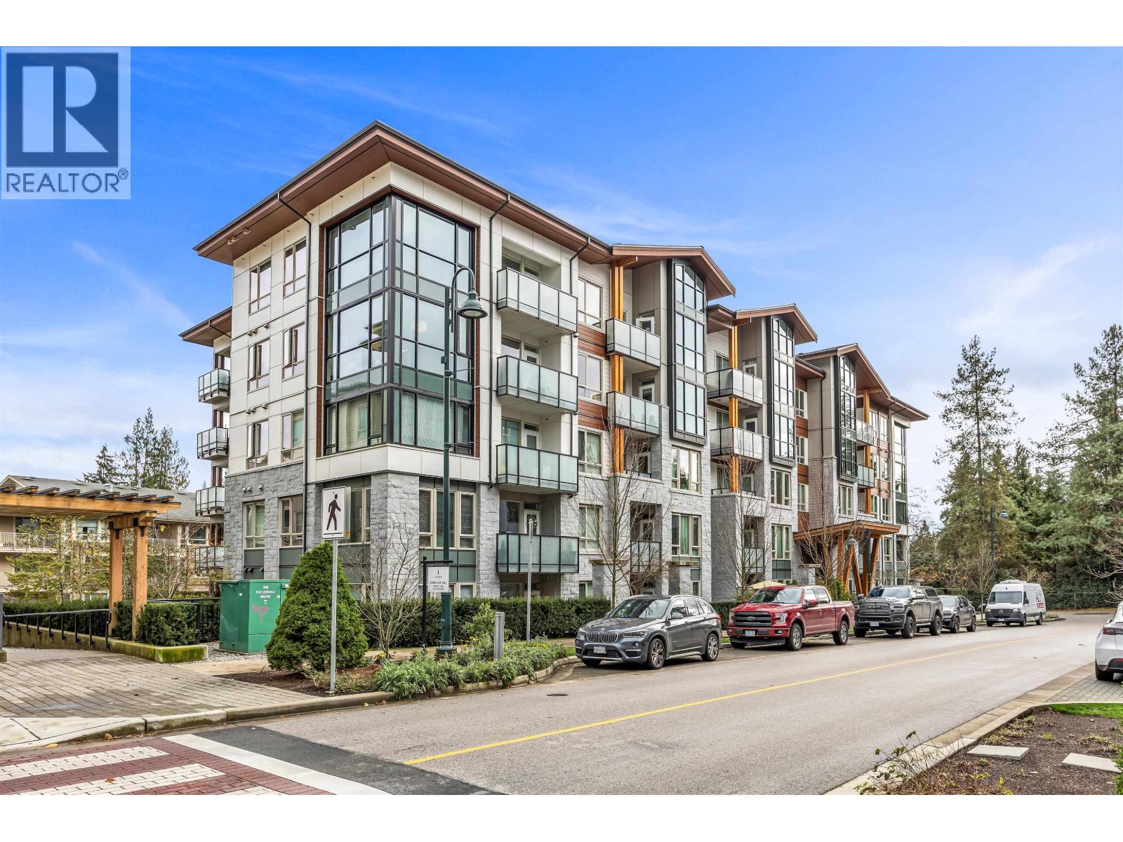 2632 Library Lane Unit 404, North Vancouver, BC V7J 0B8