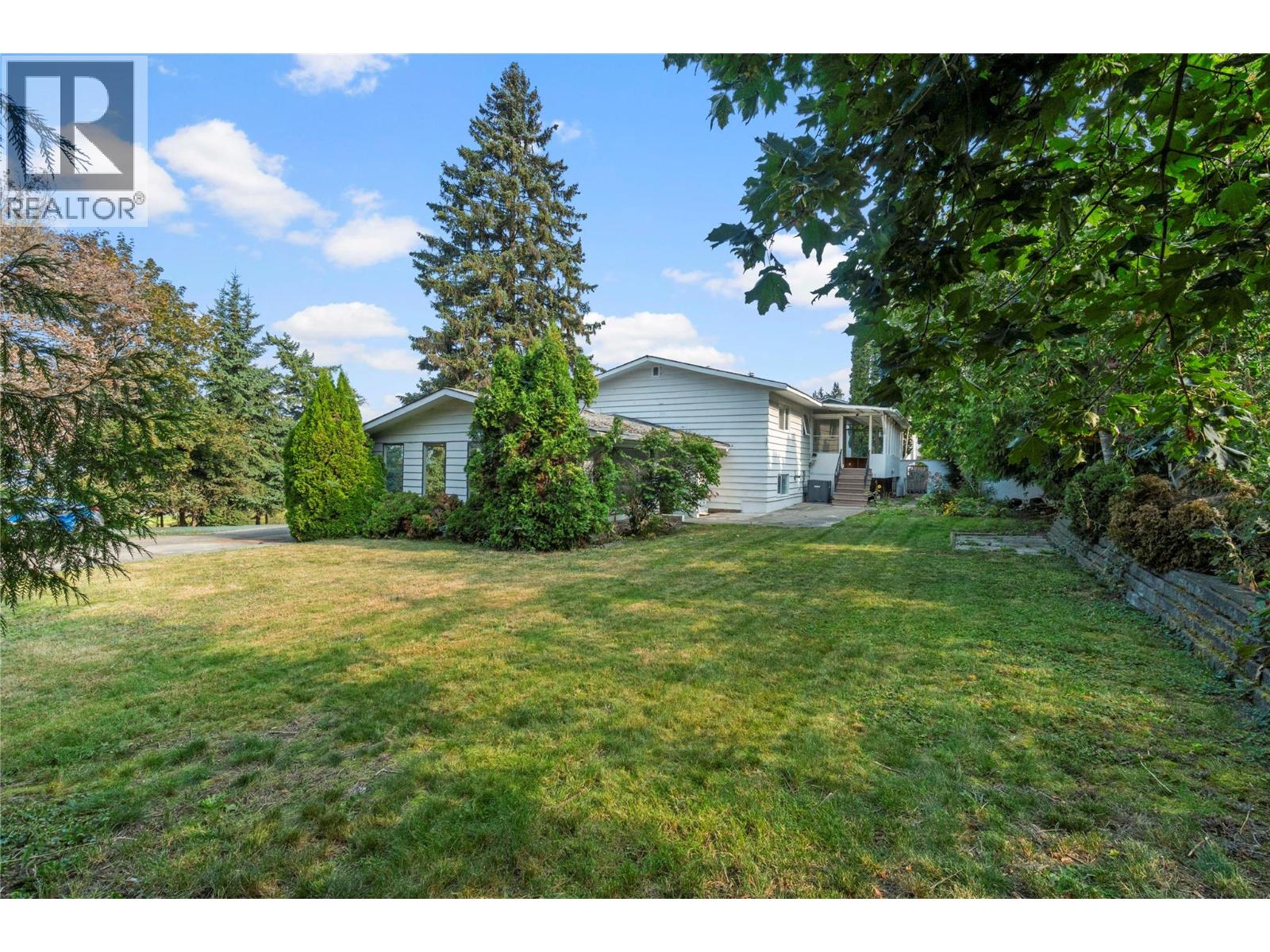 1160 Lakeshore Rd NE, Salmon Arm, BC V1E 2V7