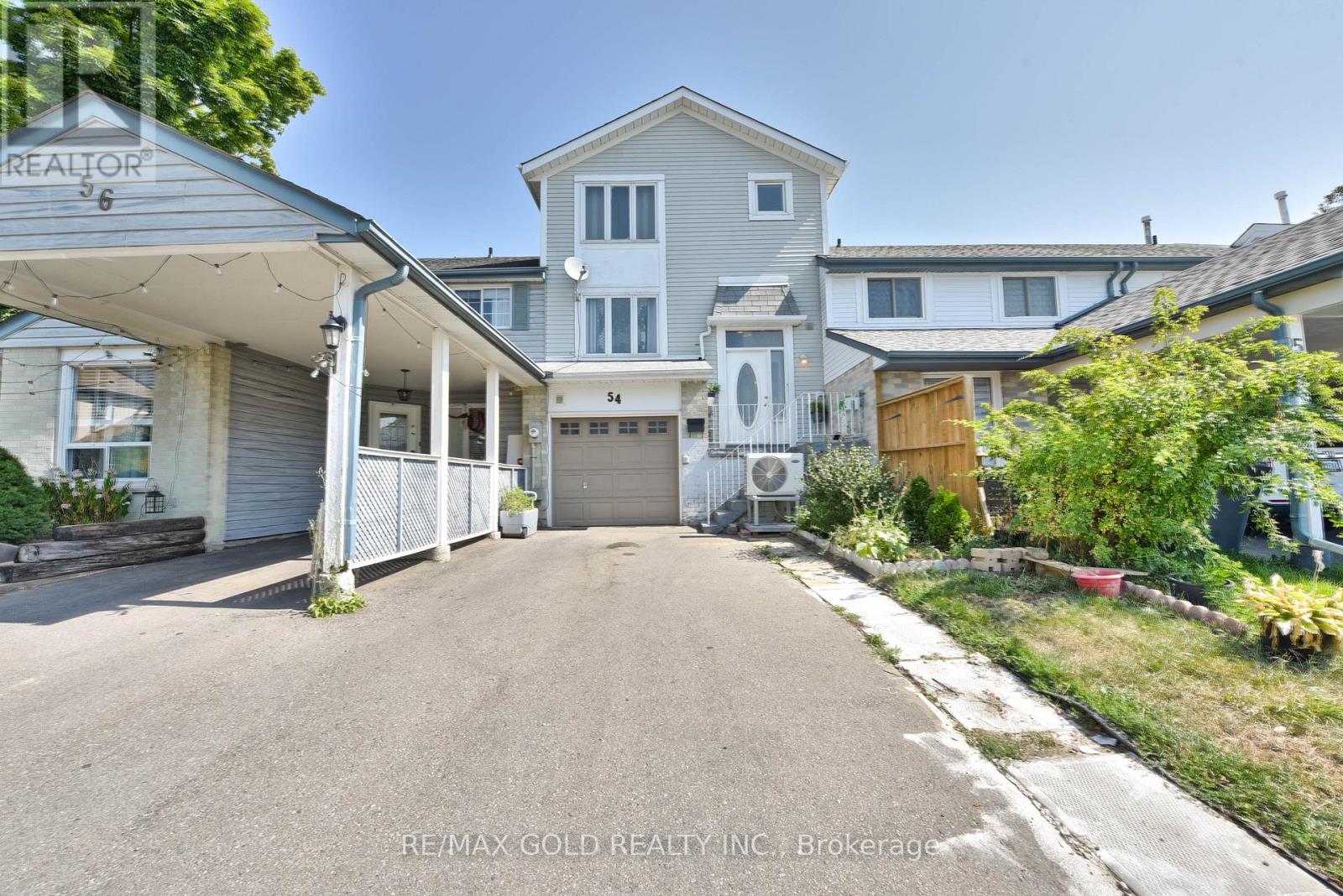 54 Nottawasaga Cres, Brampton, ON L6Z 1B9