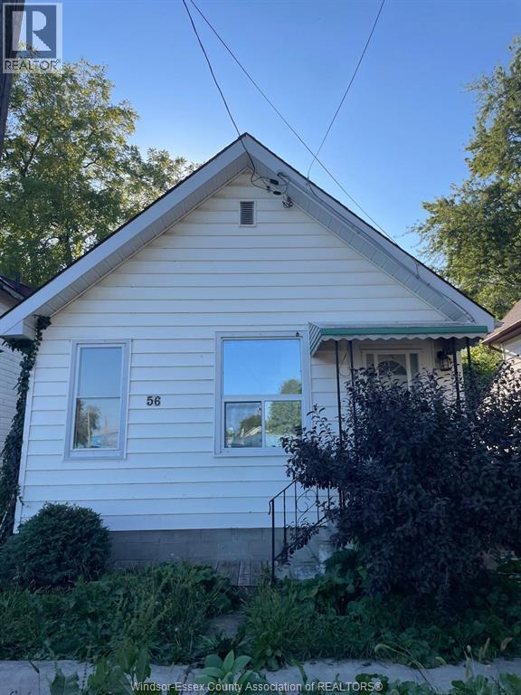 56 St George St, Chatham, ON N7M 4P2