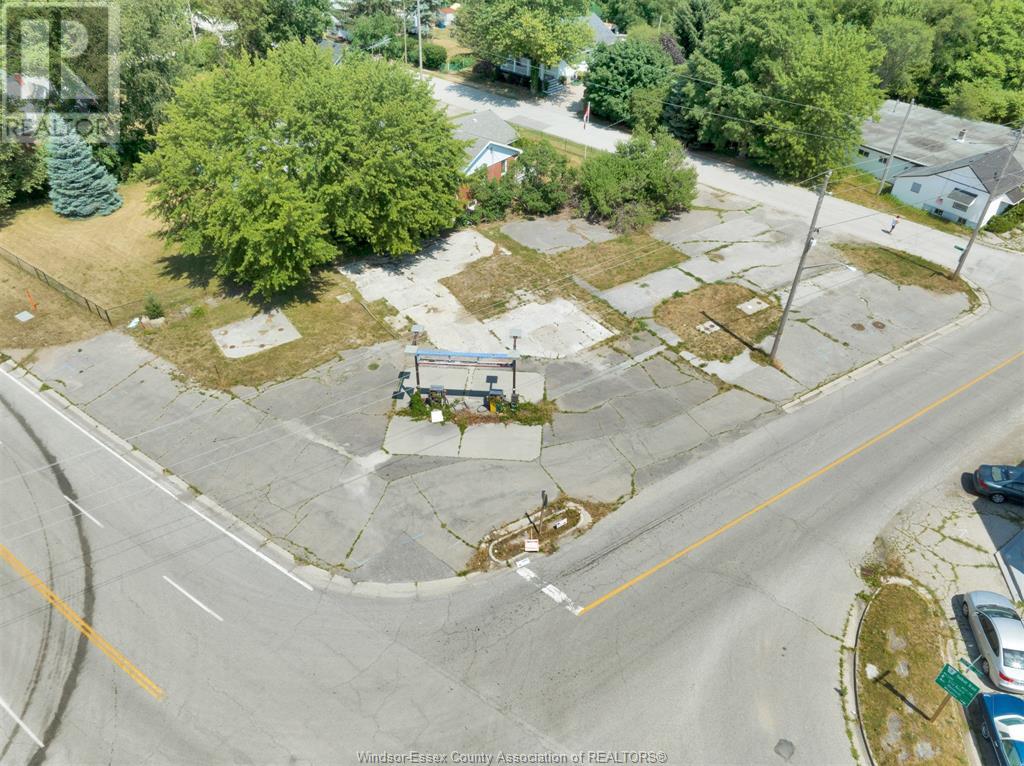 8602 Talbot Trl, Chatham-Kent, ON N0P 1E0