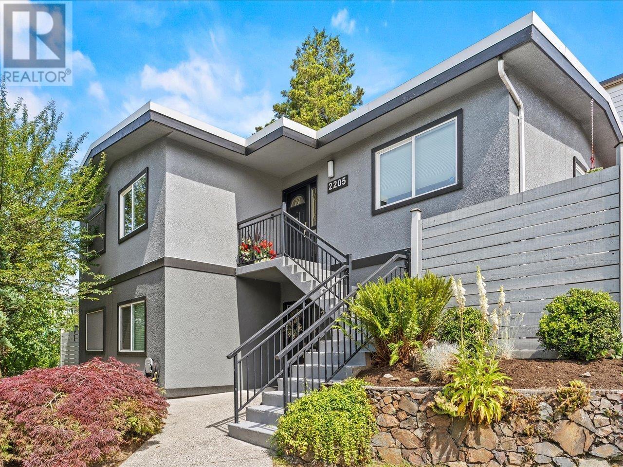 2201-2205 Mcgill St, Vancouver, BC V5L 1C3