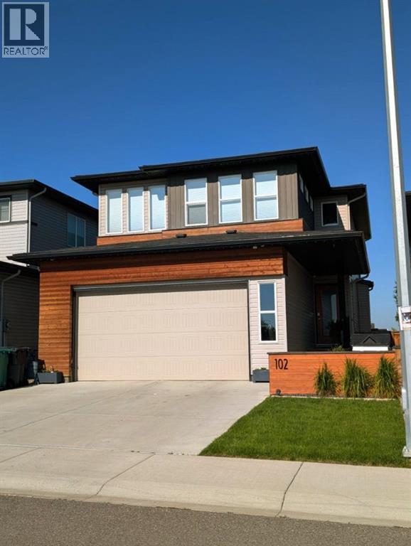 102 Blackwolf Bay N, Lethbridge, AB T1H 7E9