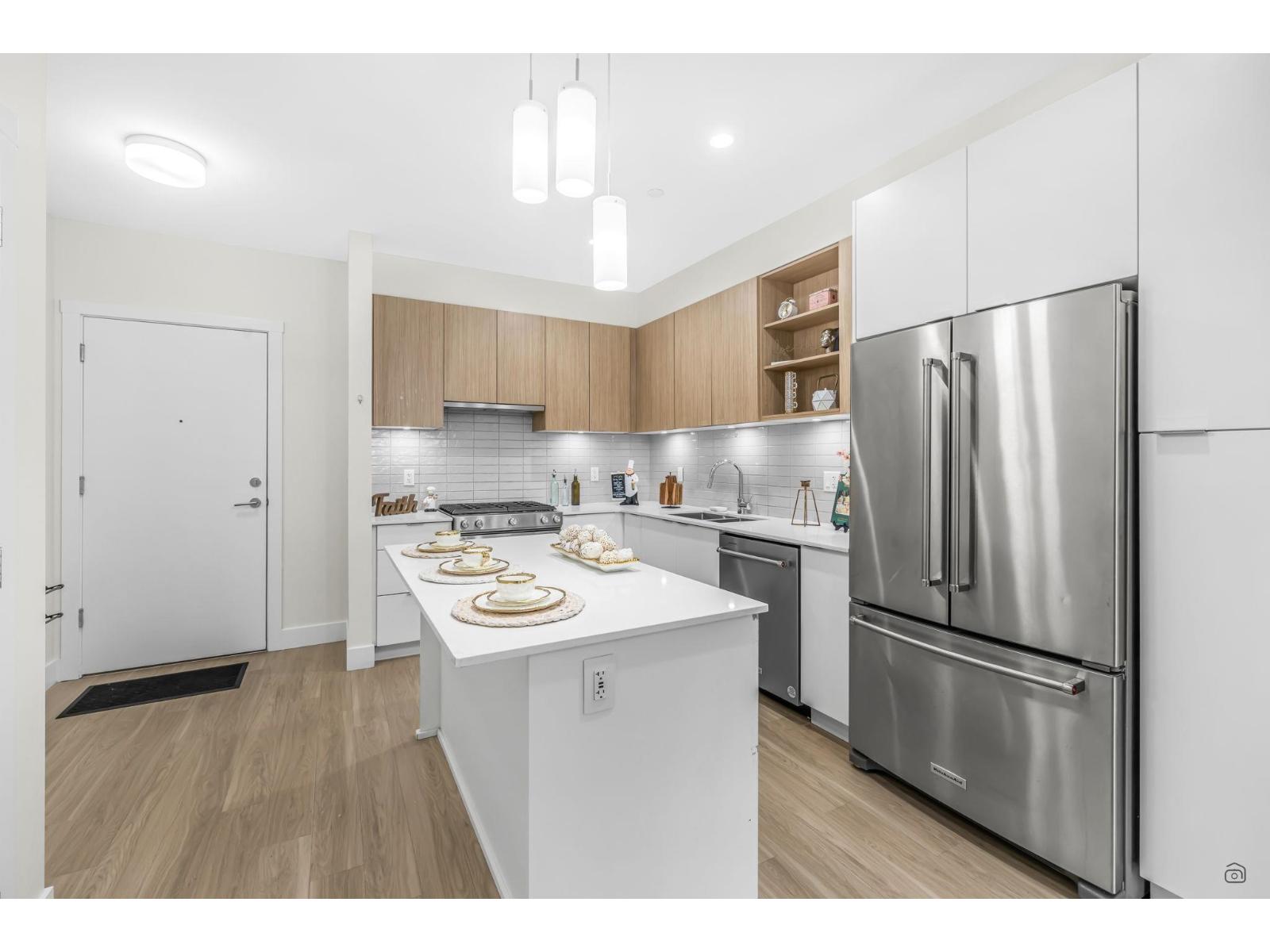 6960 Nicholson Road Unit 409, Delta, BC V4E 1Z7