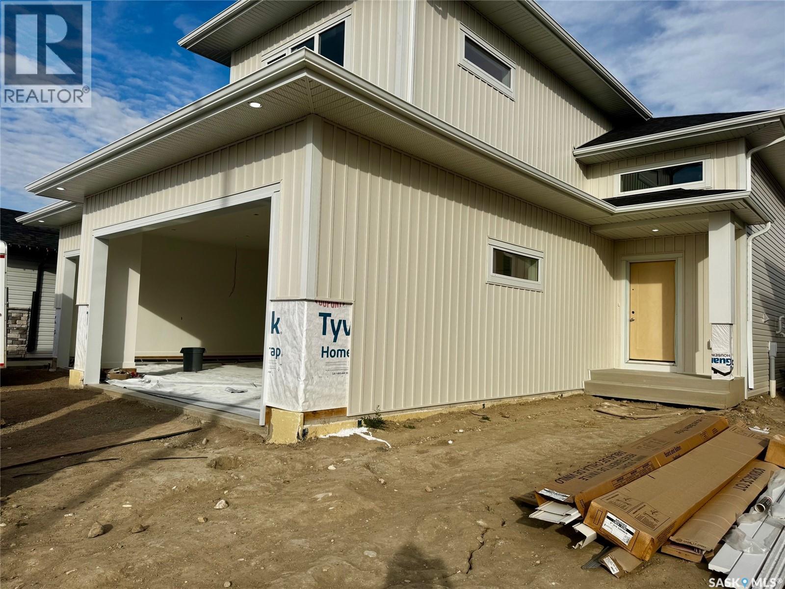 608 Ballesteros Cres, Warman, SK S0K 4S4