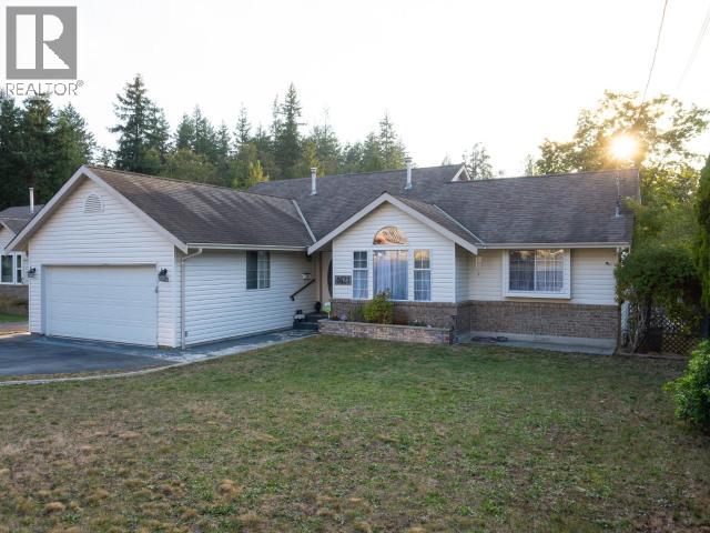 4621 Redonda Ave, Powell River, BC V8A 3H5