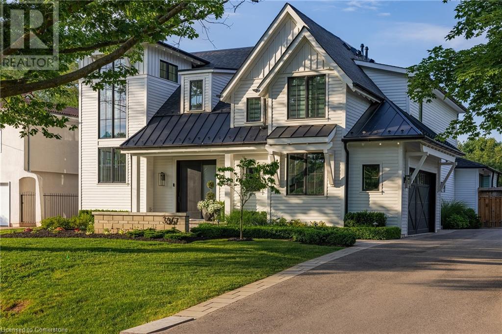367 Seaton Dr, Oakville, ON L6L 3X9