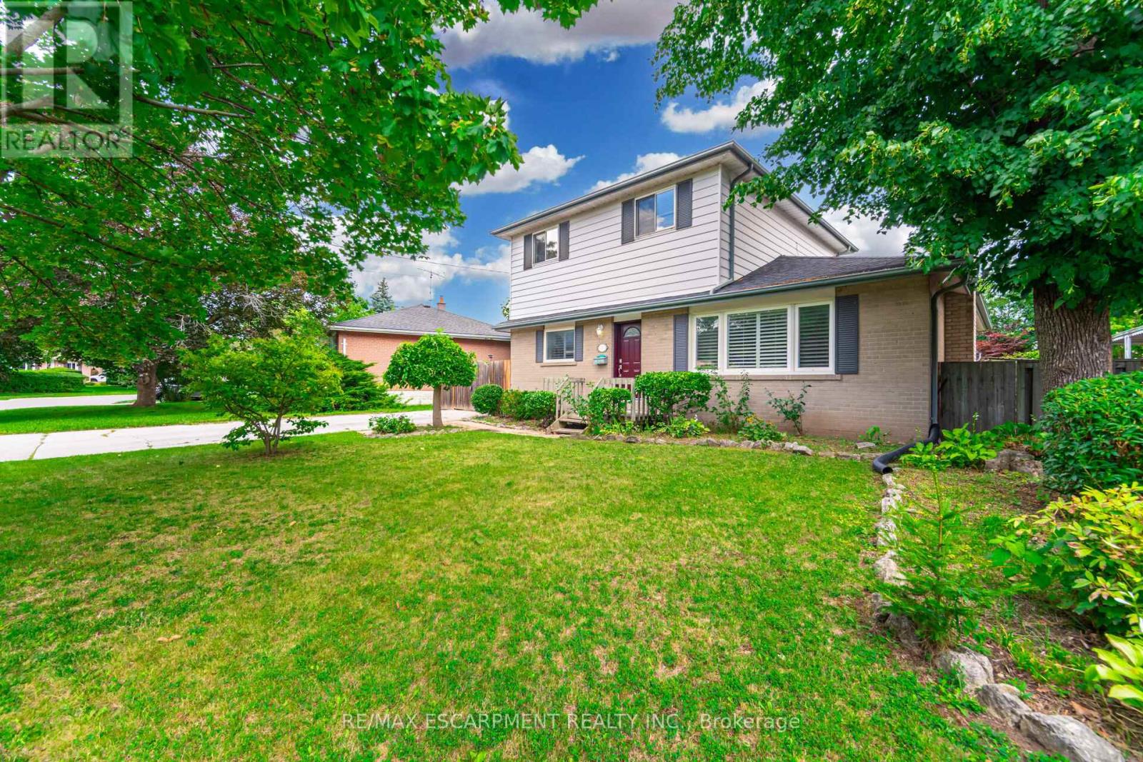 96 Anne Blvd, Milton, ON L9T 1A3