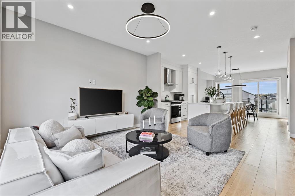 77 Street Sw Unit 2225, Calgary, AB T3H 6E1