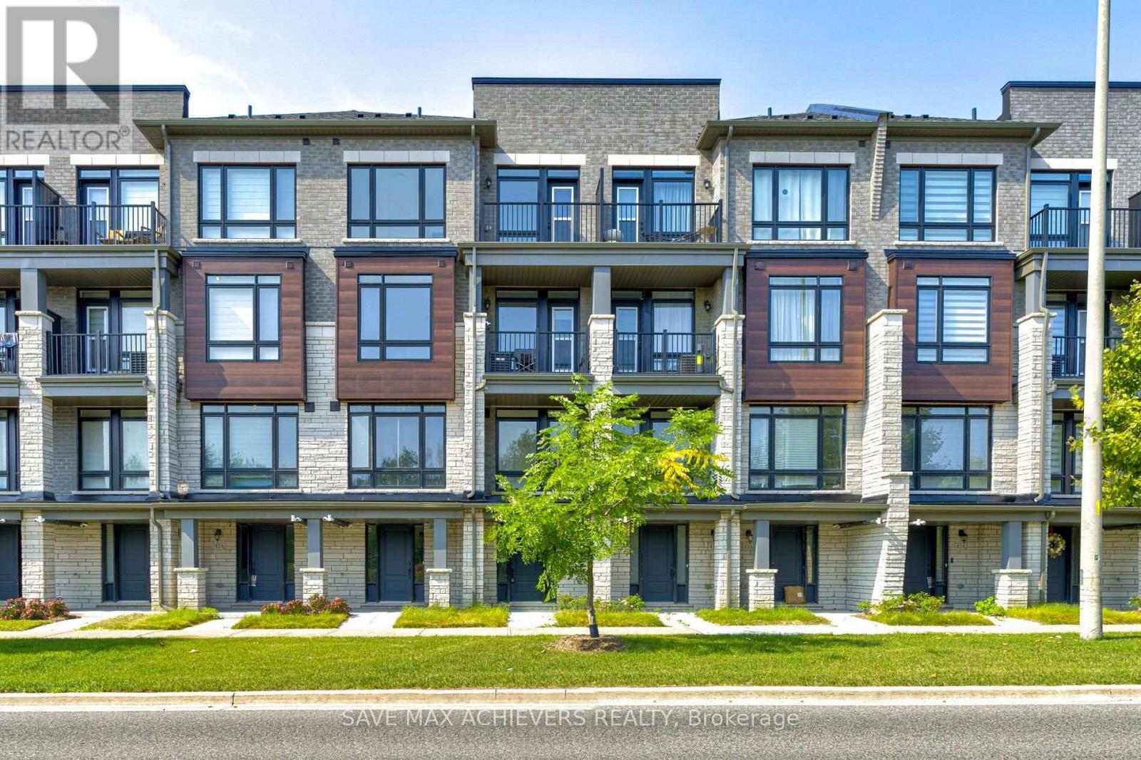 440 Salem Rd S, Ajax South East, ON L1S 0H2
