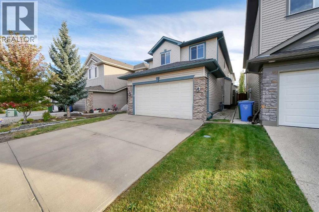 73 Everwoods Rd SW, Calgary, AB T2Y 5C9