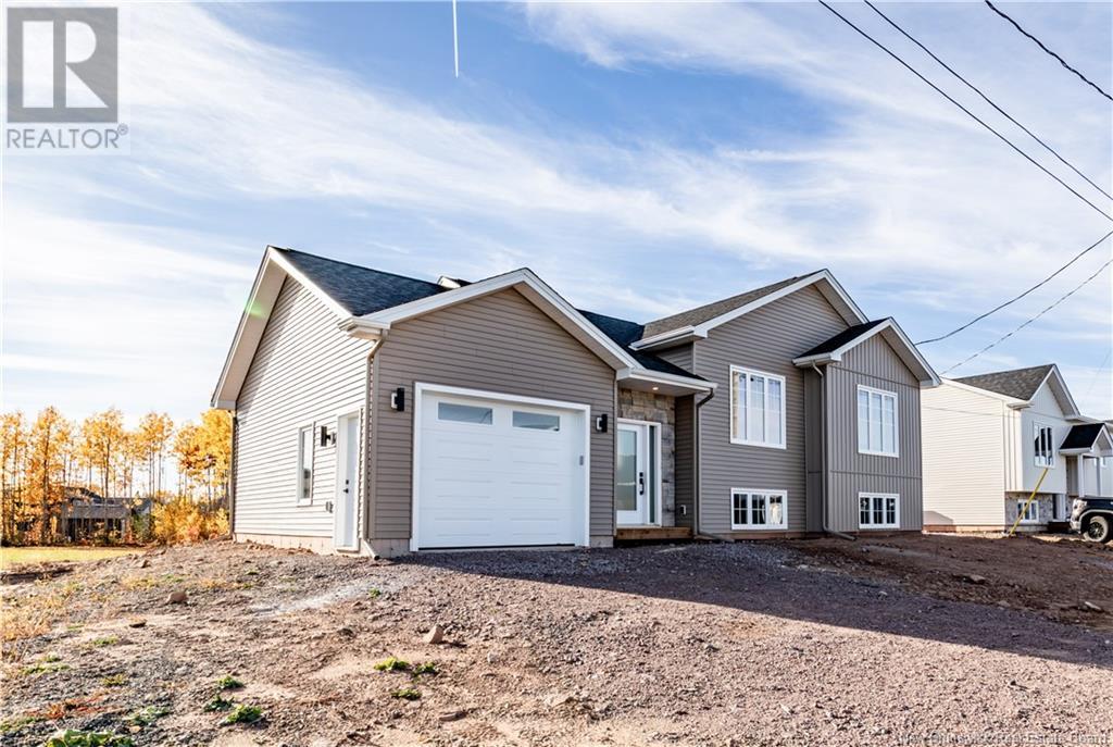 141 Cartier, Shediac, NB E4P 1L3