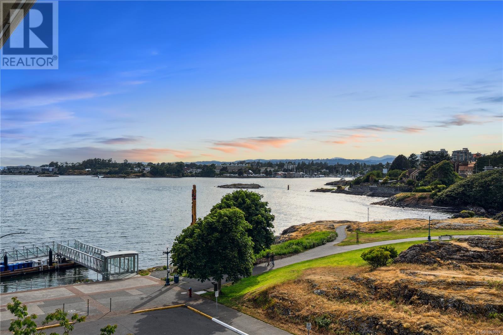 11 Cooperage Pl Unit 401 Pl, Victoria, BC V9A 7J9