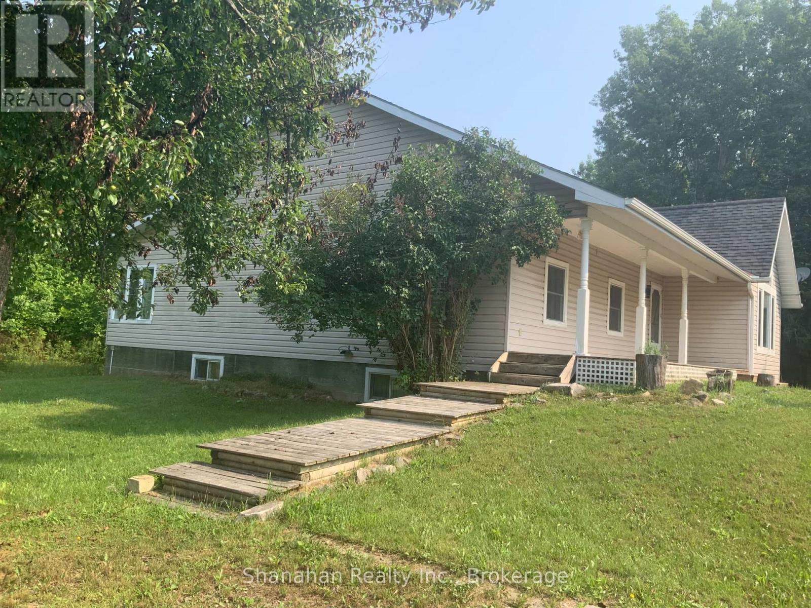 20 Cape Hurd Rd, Northern Bruce Peninsula, ON N0H 2R0