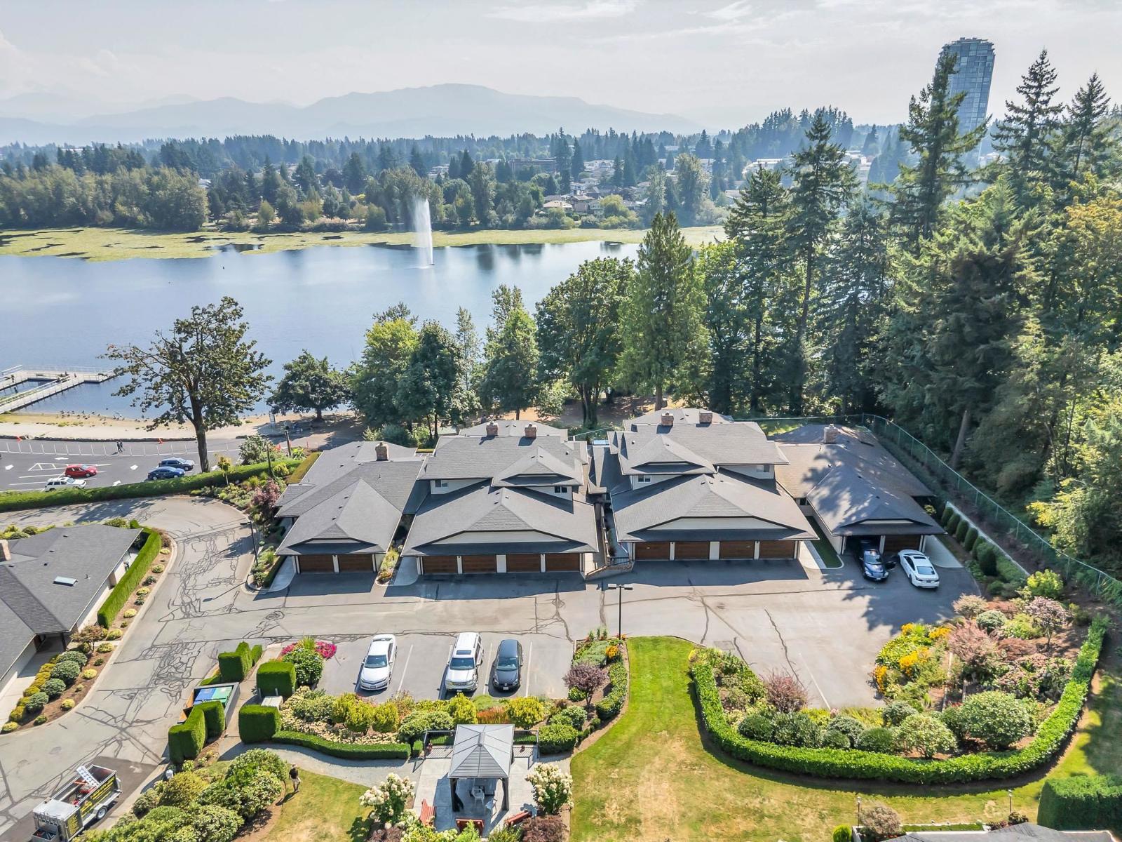 32890 Mill Lake Road Unit 4, Abbotsford, BC V2S 8G5