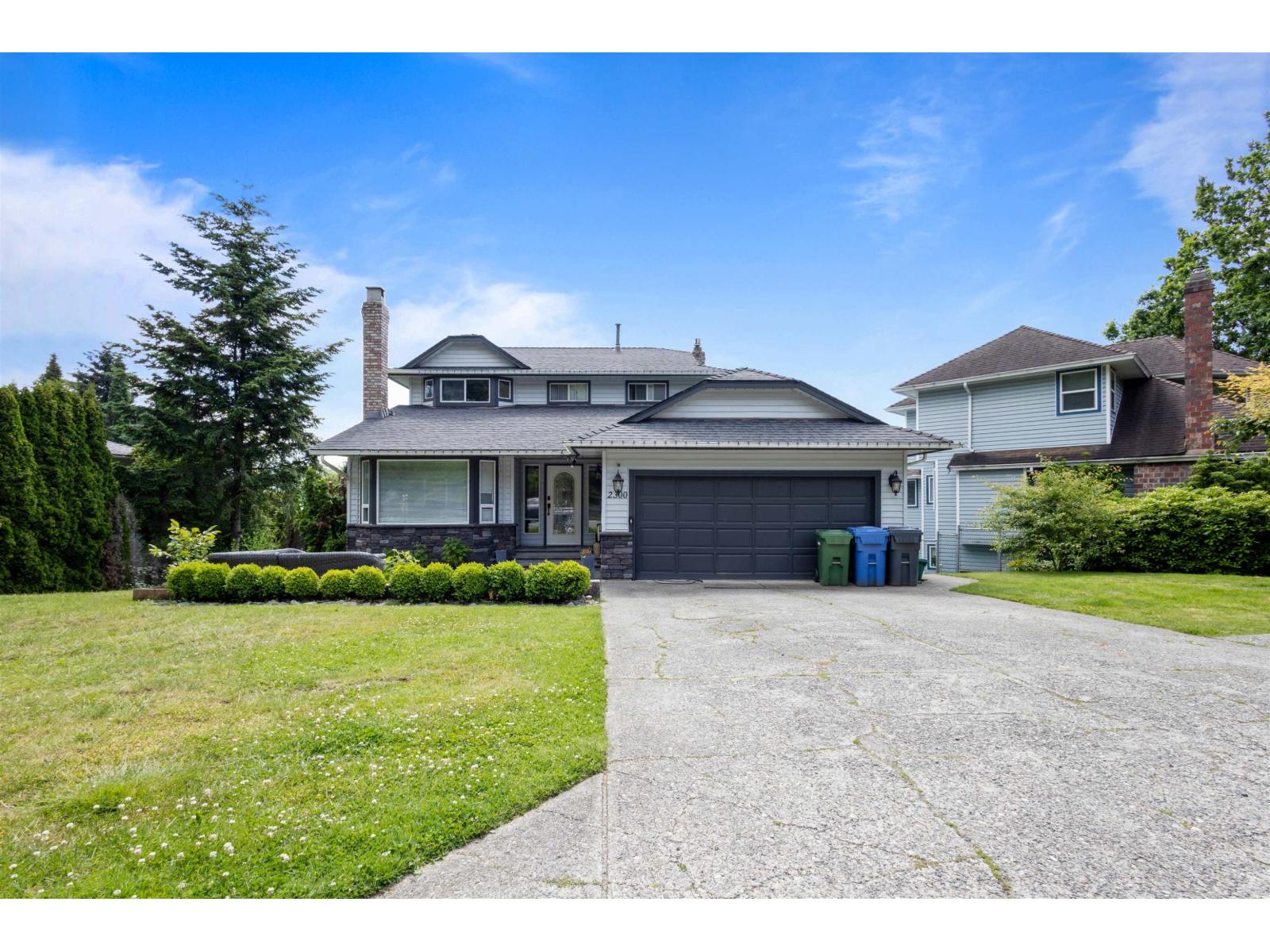 2300 Mountain Dr, Abbotsford, BC V3G 1E6