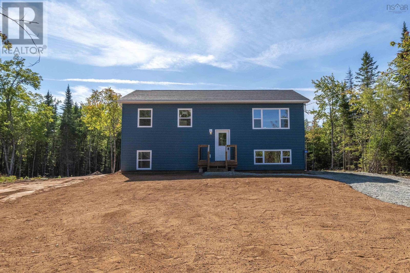47 Maloney Rd, Admiral Rock, NS B0N 2H0