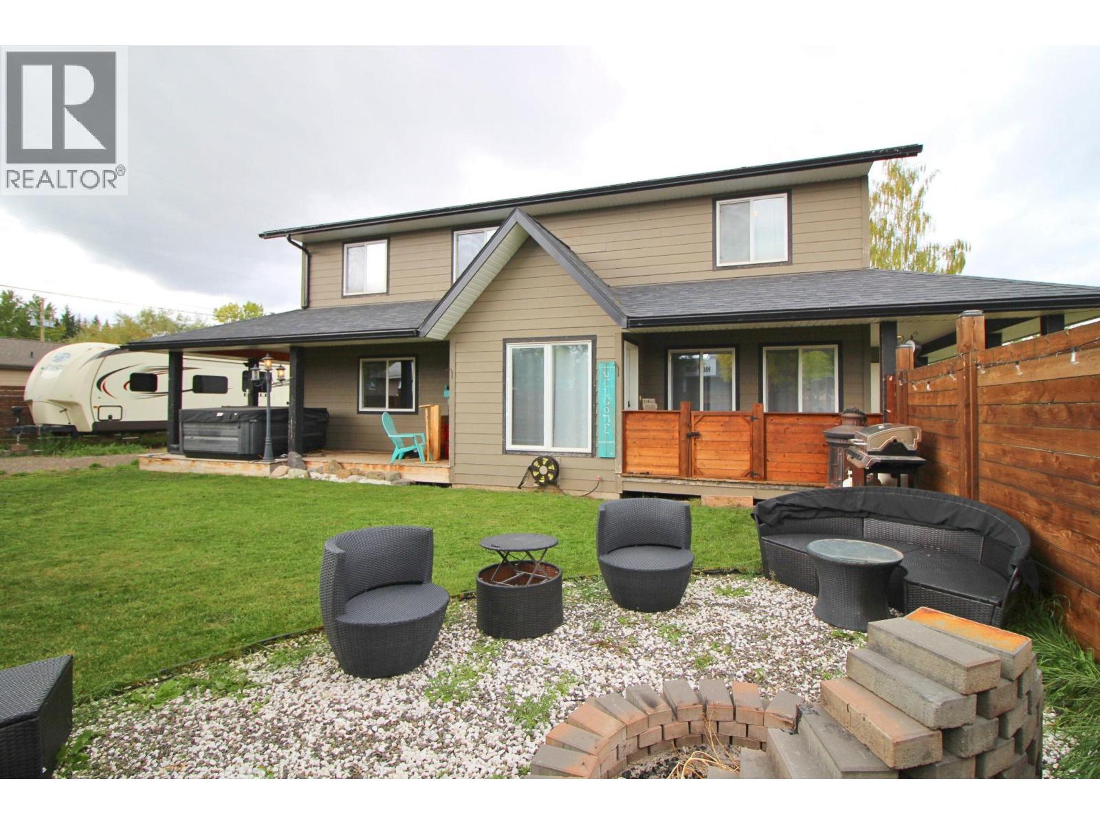 2233 Law Ave, Houston, BC V0J 1Z0