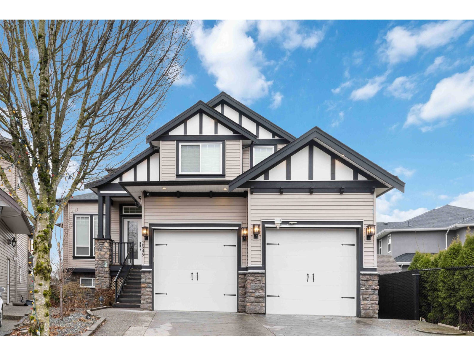 2949 Flagman Pl, Abbotsford, BC V4X 0A5