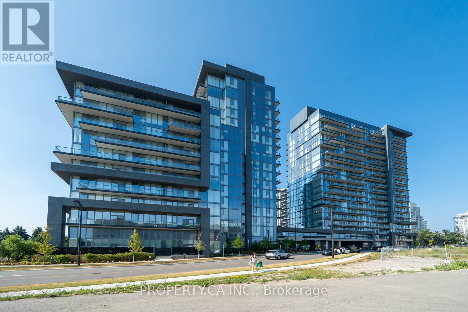 216 Unit 10 Gatineau Dr #w, Vaughan, ON L4J 0L2