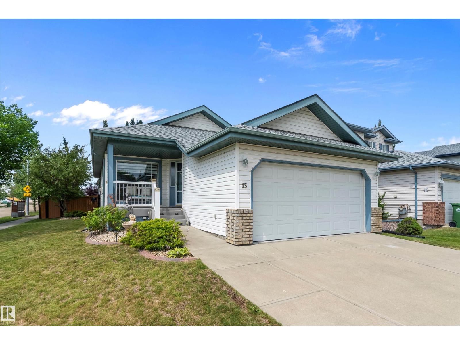 13 Newmarket Way, St. Albert, AB T8N 6Y8