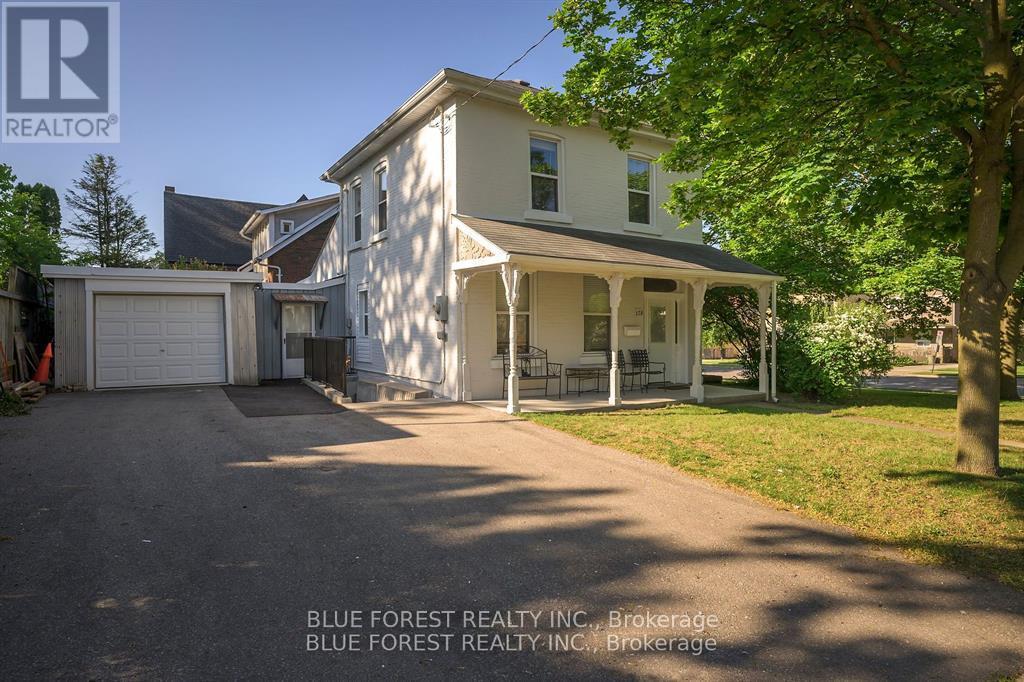 175 Sydenham St, London, ON N6A 1W2