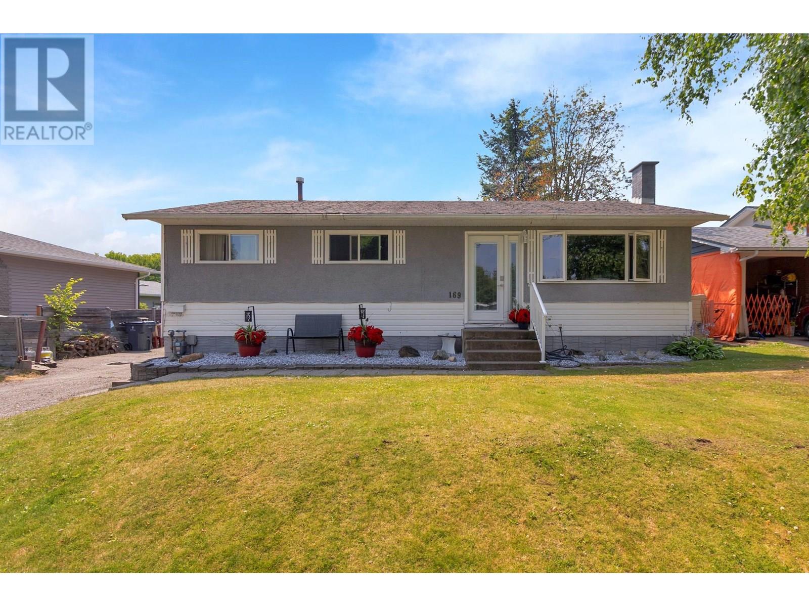 169 Aitken Cres, Prince George, BC V2L 4N2