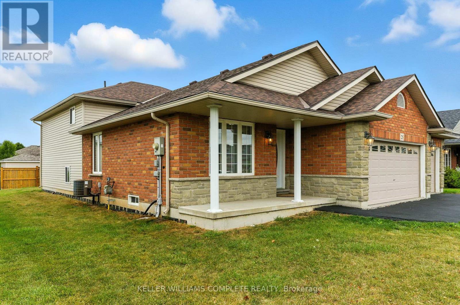 25 Mapleview Dr, Haldimand, ON N0A 1H0