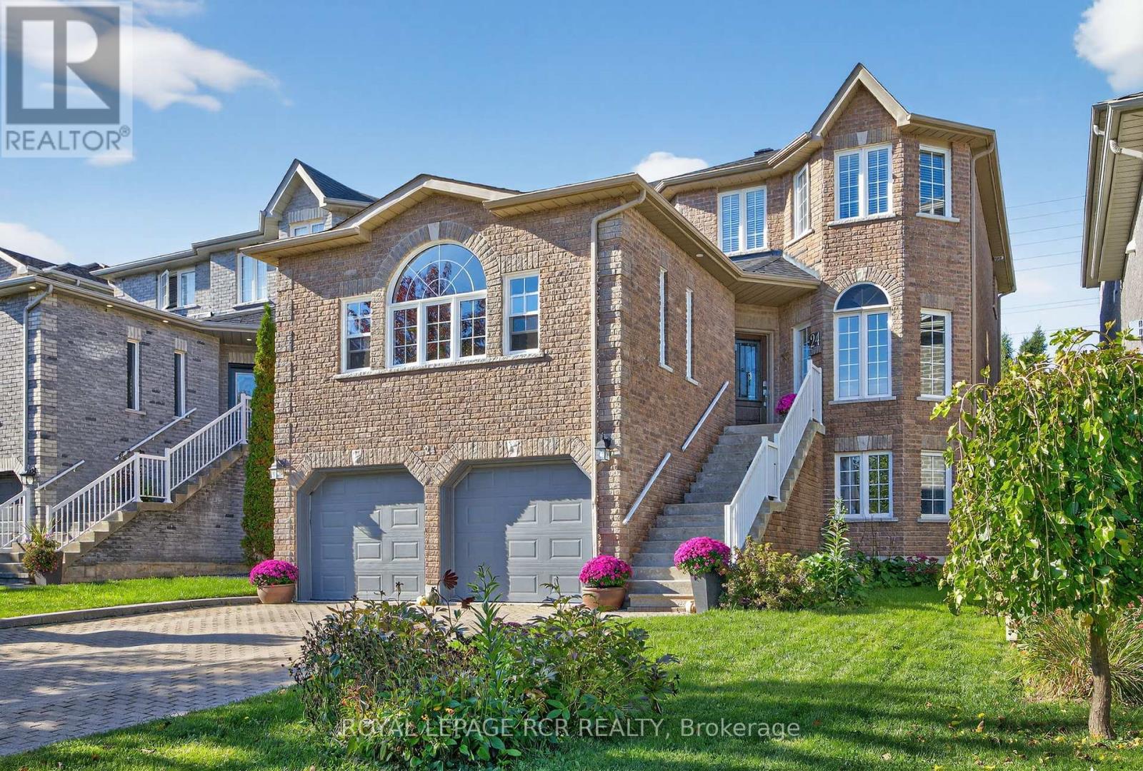 24 Tascona Ct, Barrie, ON L4M 0C5