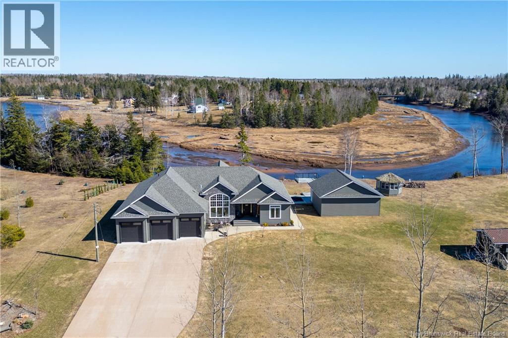 36 Davidson Loop, Baie Verte, NB E4M 0E6