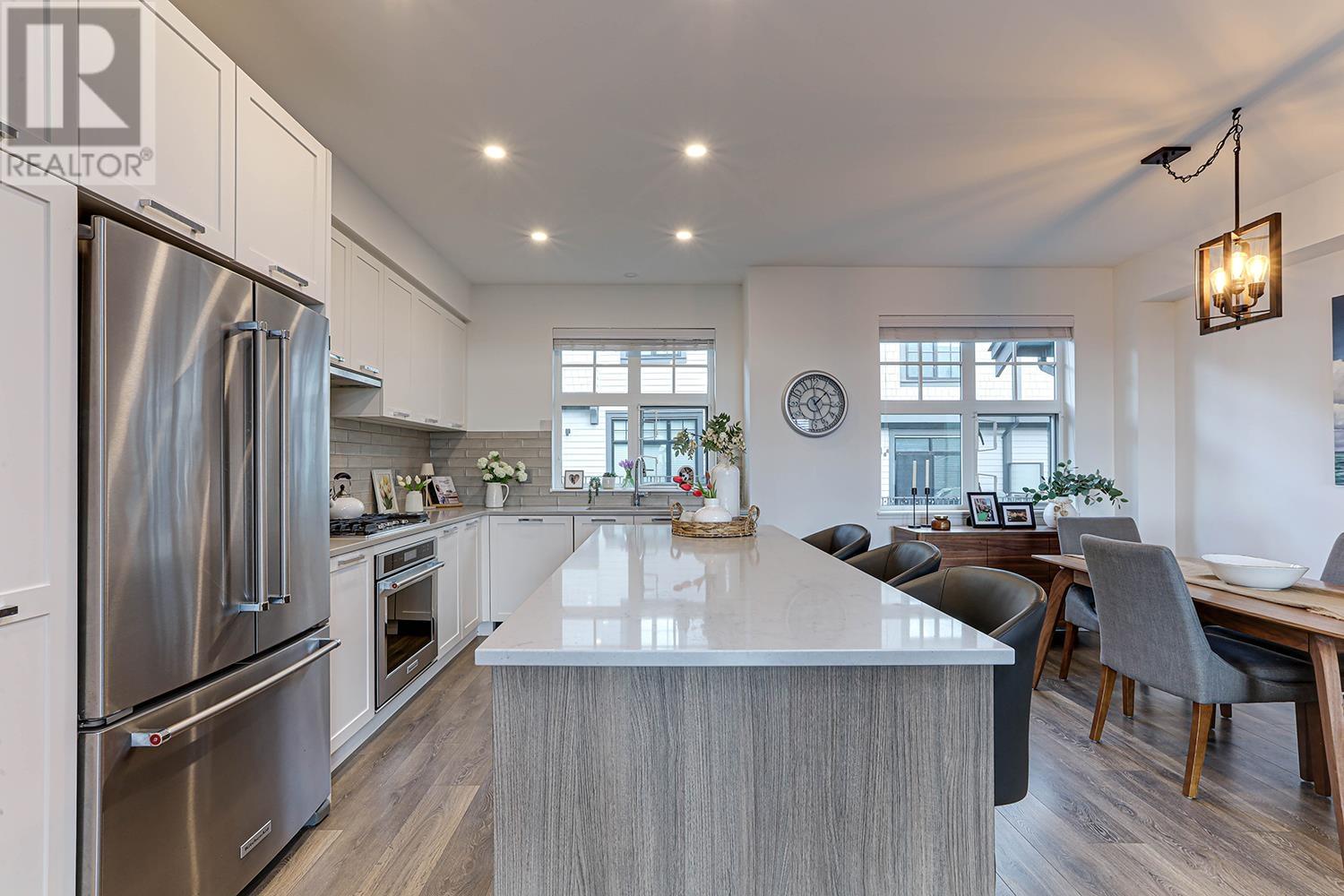 1290 Mitchell Street Unit 103, Coquitlam, BC V3E 0N9