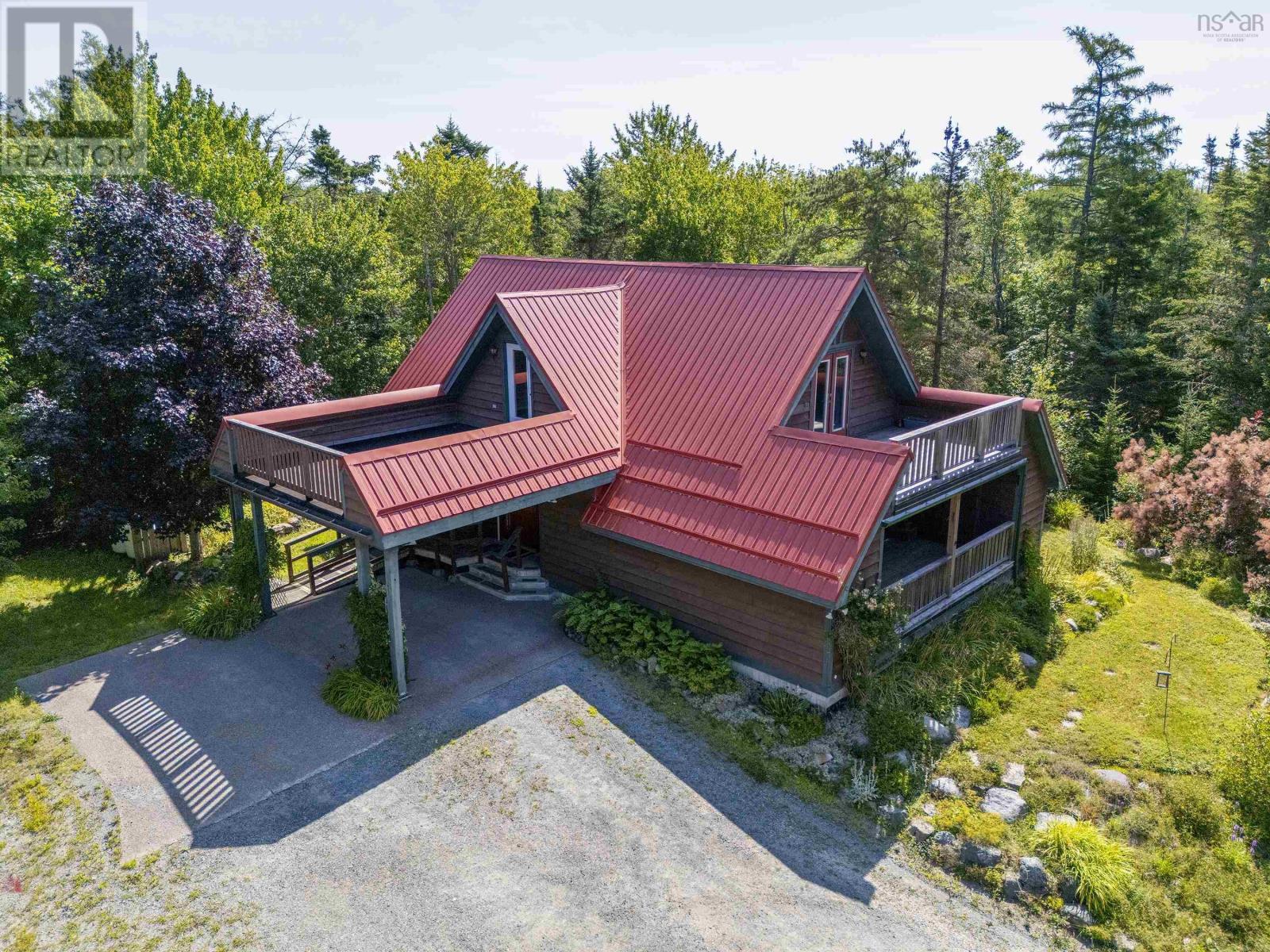 3641 St Margarets Bay Rd, Hubley, NS B3Z 1B7