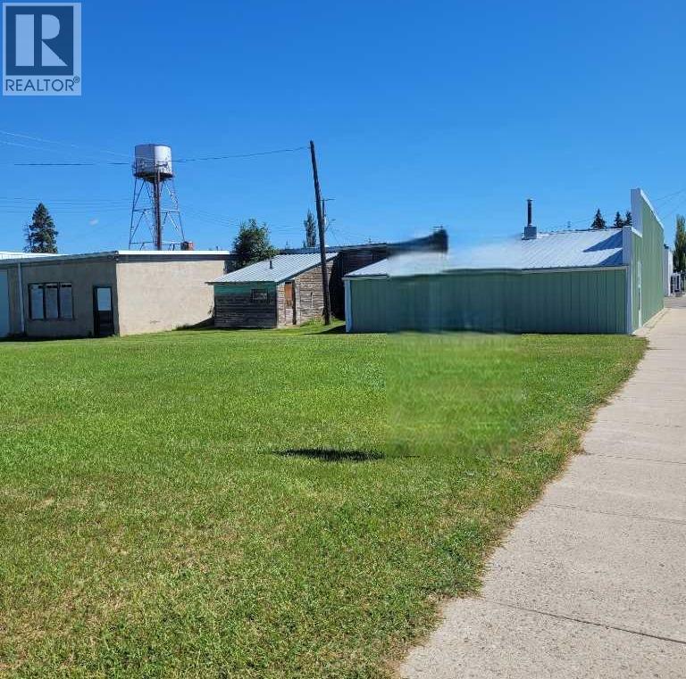 7 Railway Ave W, Arrowwood, AB T0L 0B0