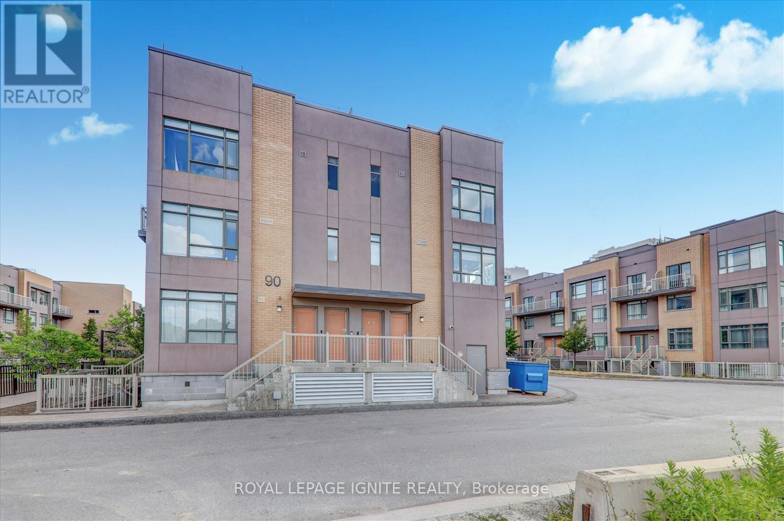 310 90 Orchid Place Dr, Toronto, ON M1B 0C4