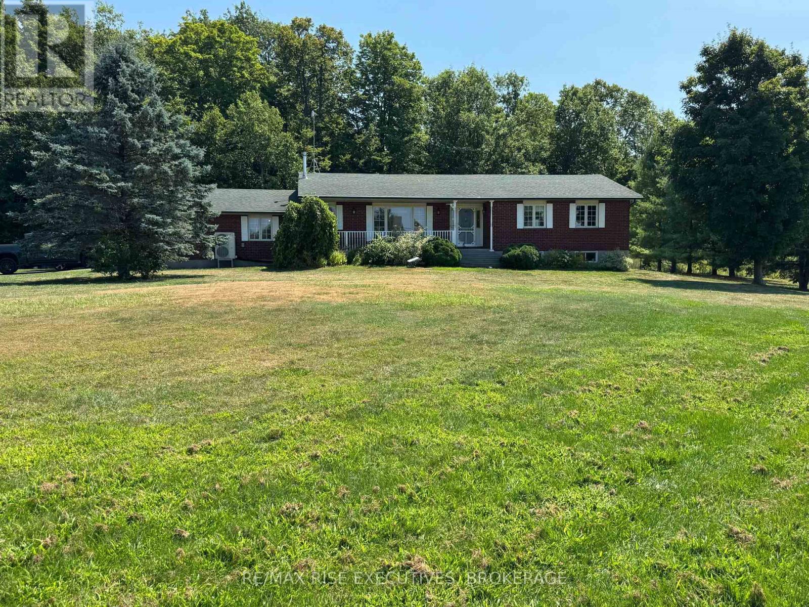 485 County Road 2, Gananoque, ON K7G 2V4