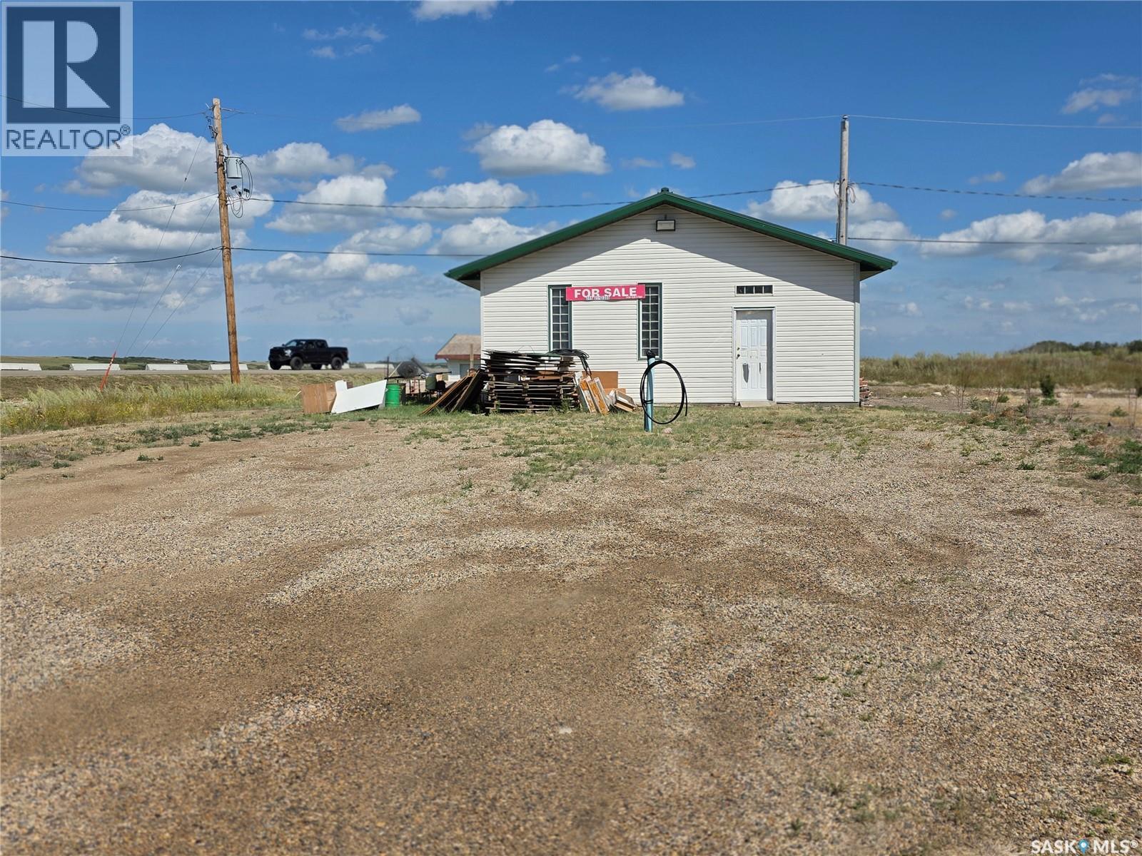 101 Jean St E, Manitou Beach, SK S0K 4T1