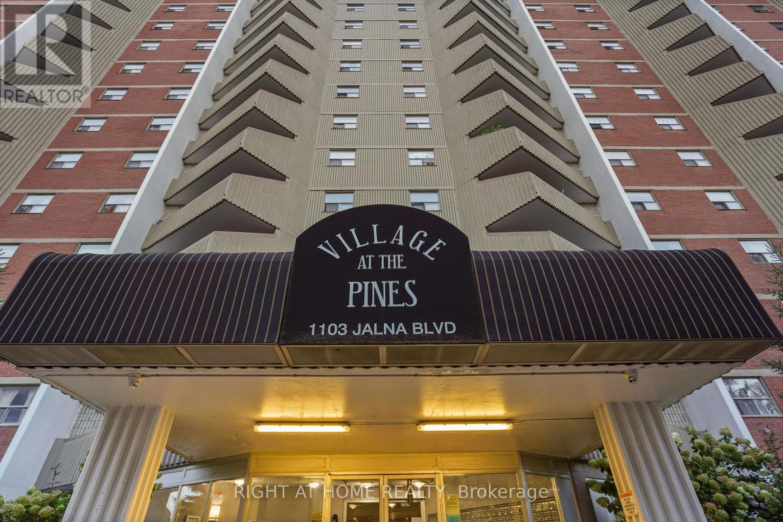 1609 1103 Jalna Blvd, London, ON N6E 2W8