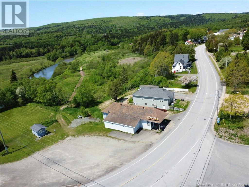 5964 King, Riverside-Albert, NB E4H 4C1