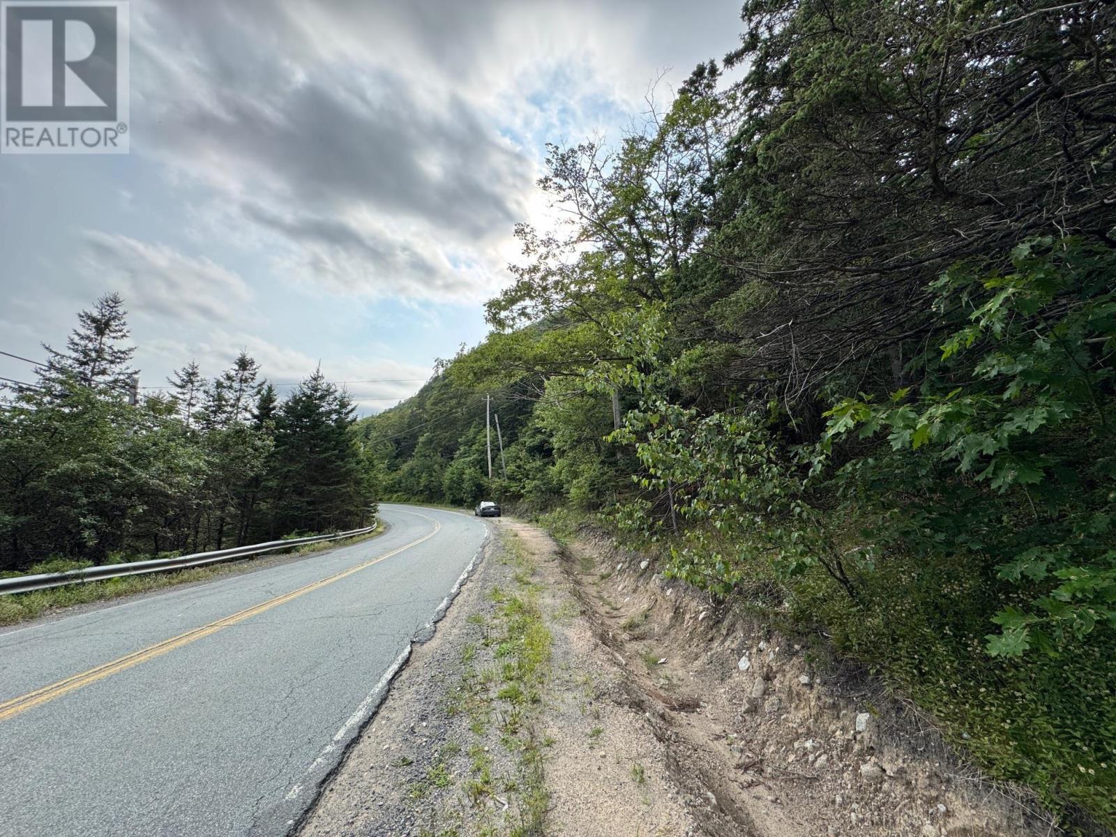 Saint Margarets Bay Road, St Margaretaposs Bay, NS B3Z 0V6