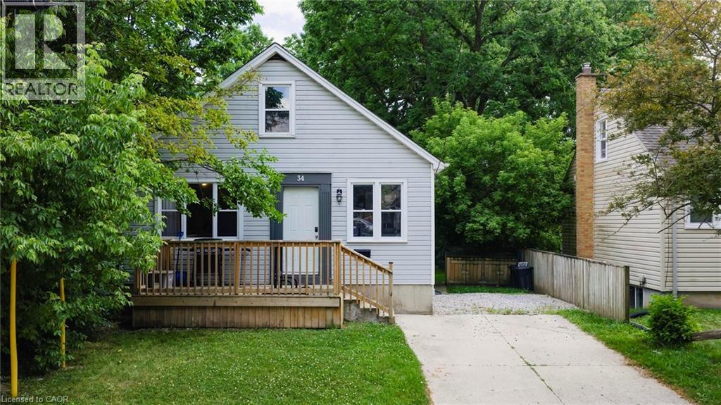 34 Saunby St, London, ON N6G 1A3