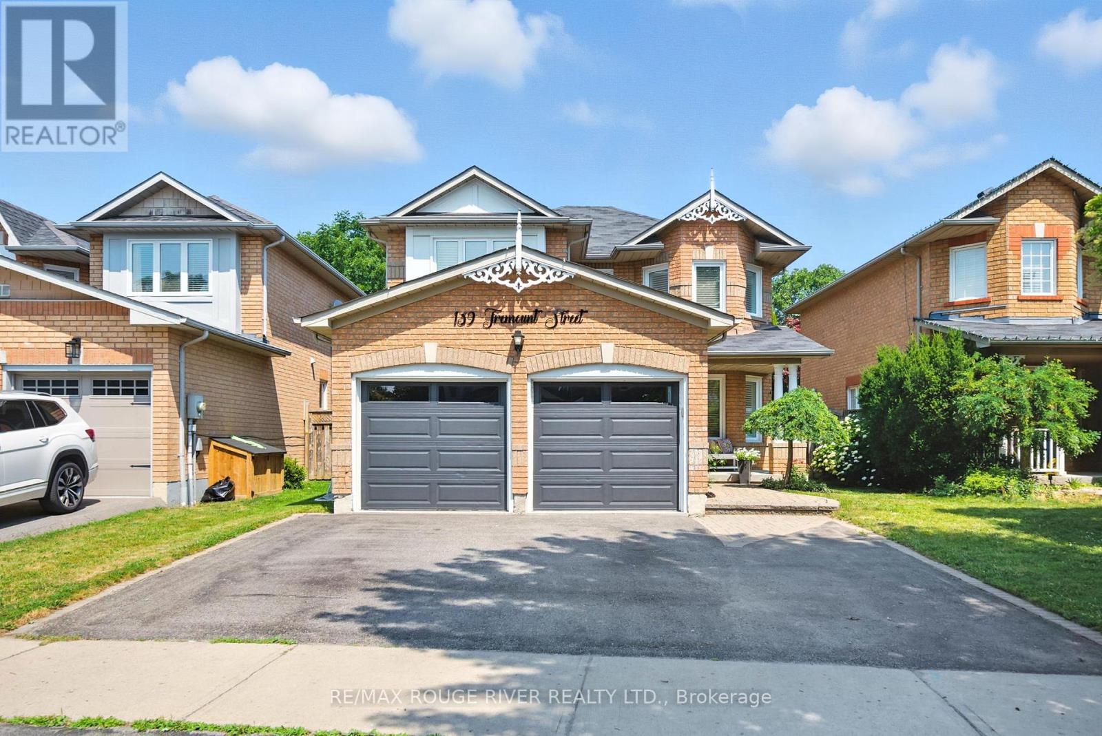 139 Tremount St, Whitby, ON L1M 1E9