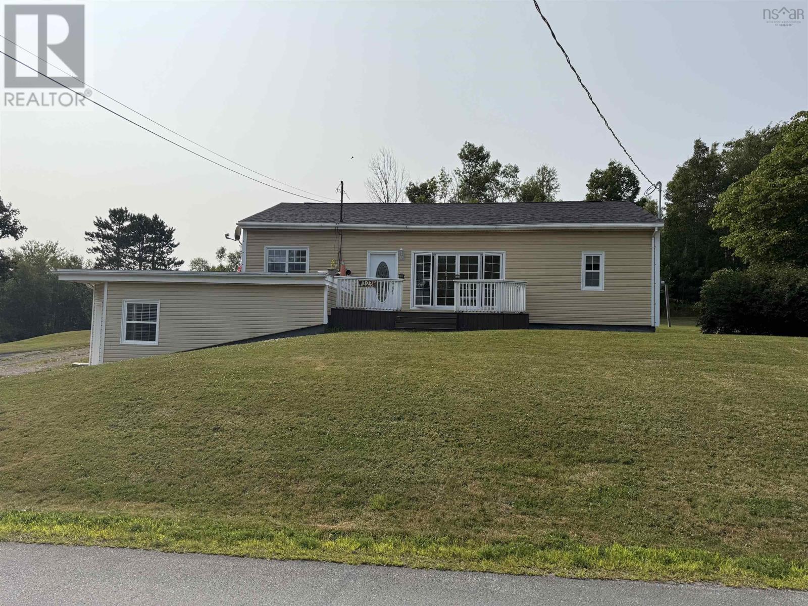 123 Chance Harbour Rd, Trenton, NS B0K 1X0
