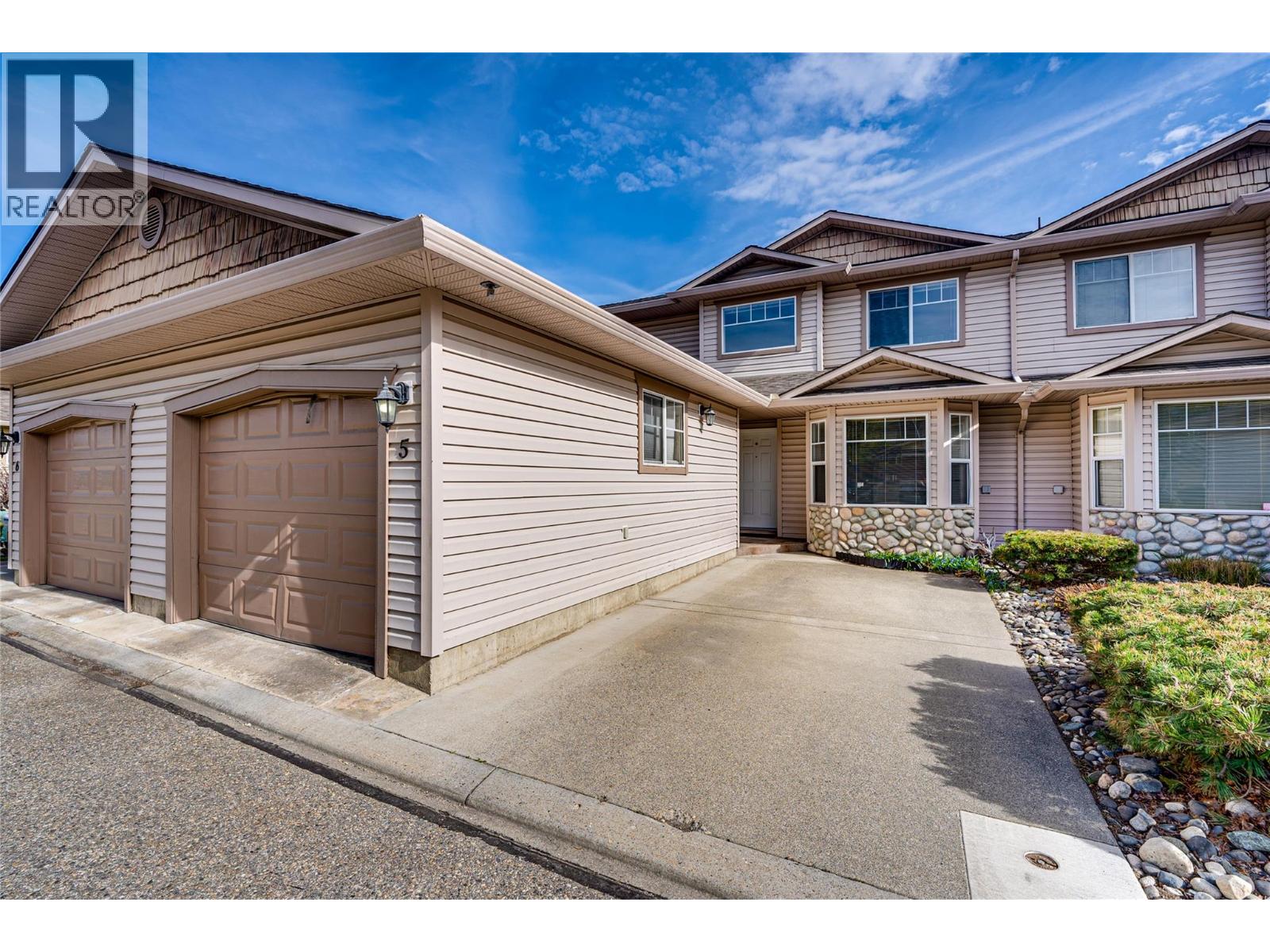 5886 Okanagan Landing Road Unit 5, Vernon, BC V1H 1S1