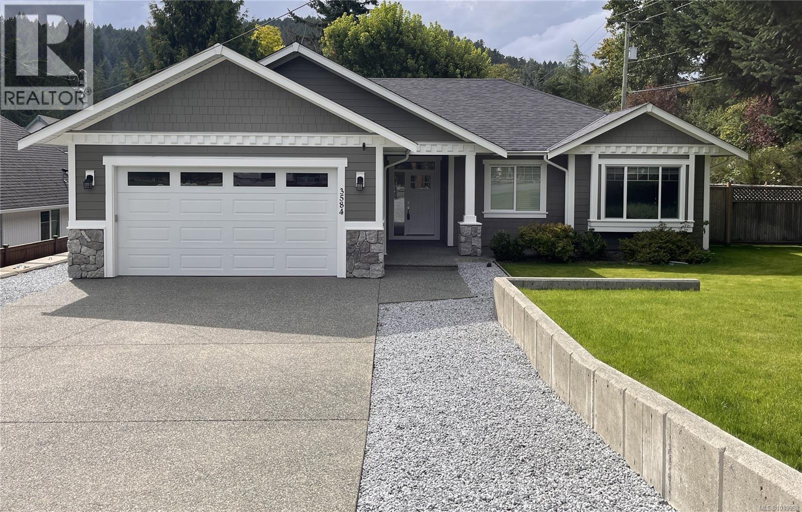 3584 Holland Ave, Cobble Hill, BC V8H 0A4