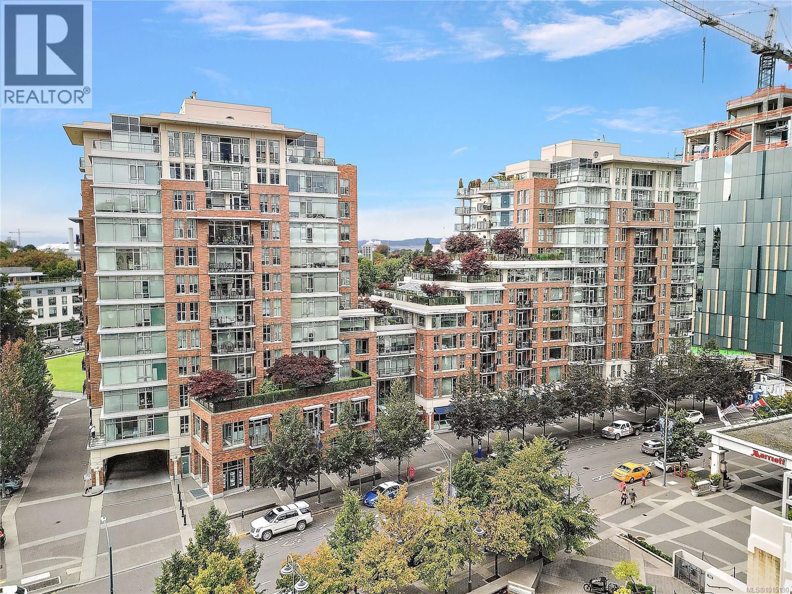 737 Humboldt Street, Victoria, BC V8W 1B1