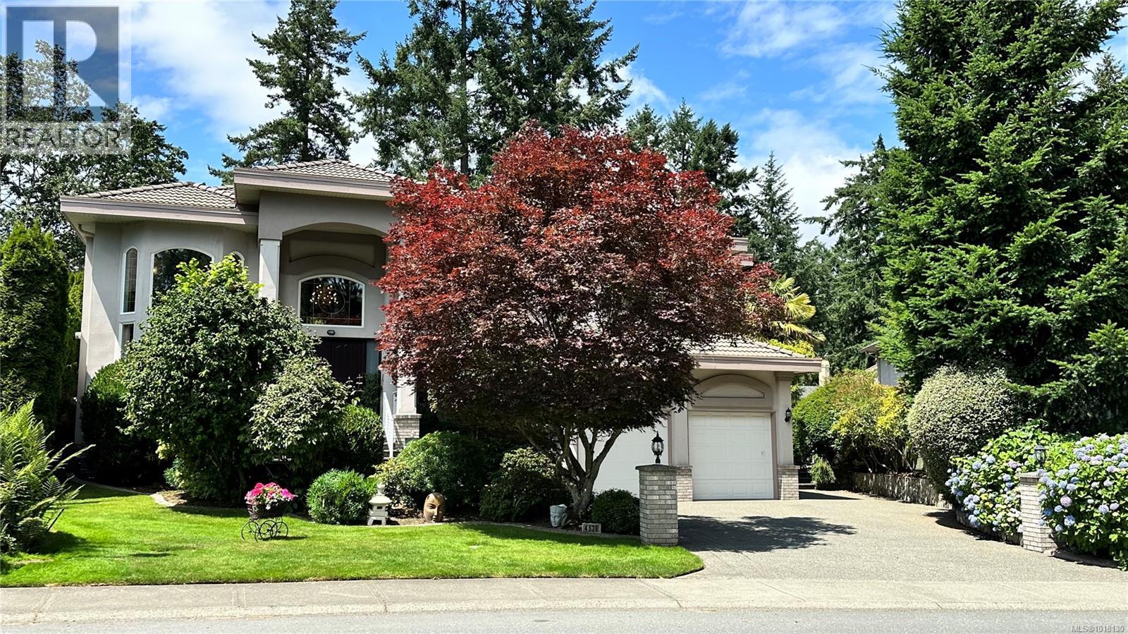 4638 Boulderwood Dr, Saanich, BC V8Y 3G5
