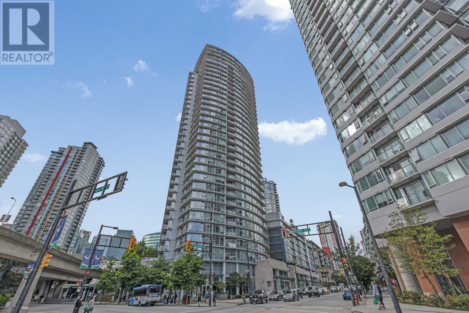 689 Abbott Street Unit 3201, Vancouver, BC V6B 0J2