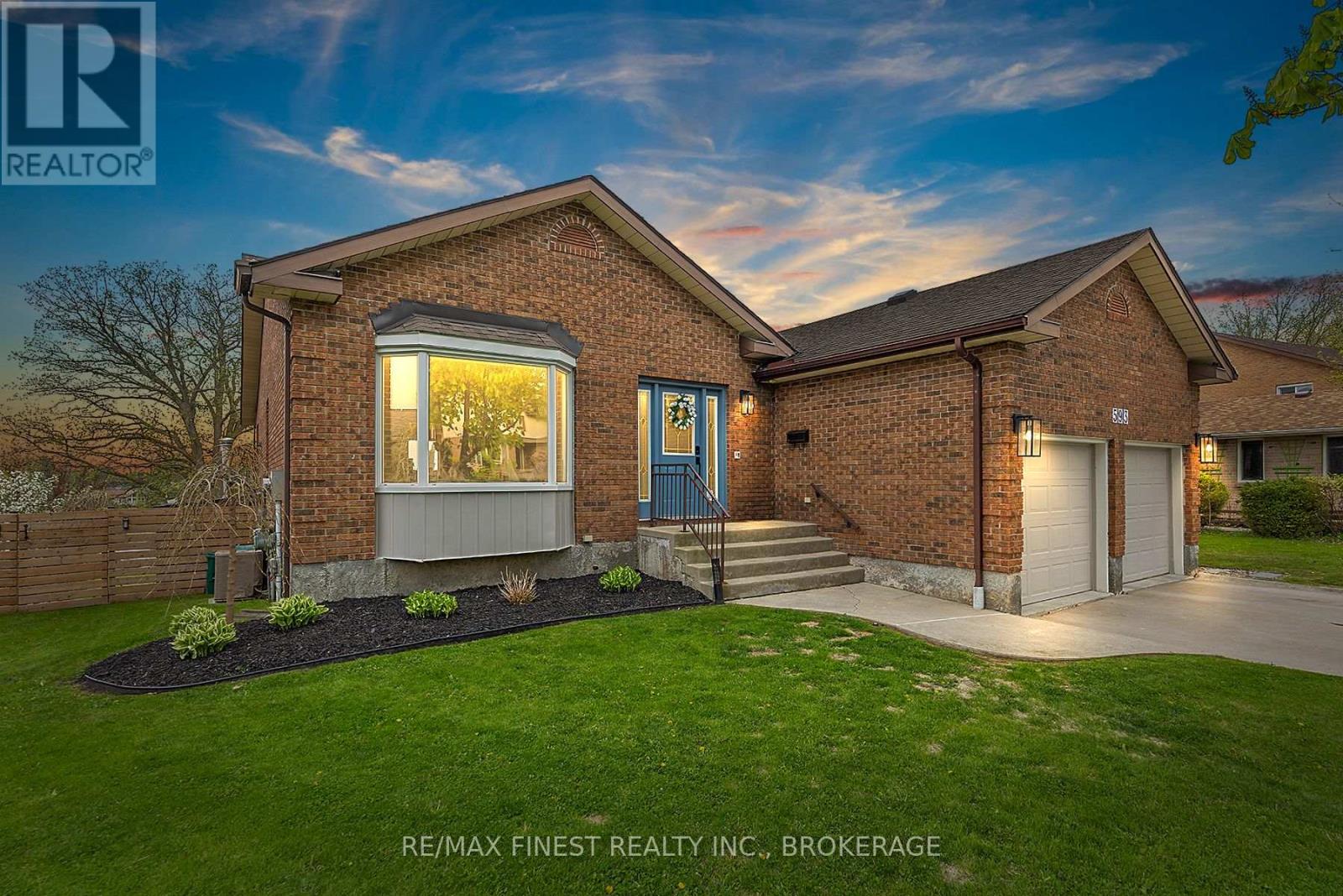 593 Forest Hill Dr, Kingston South Of Taylor-kidd Blvd, ON K7M 7N6
