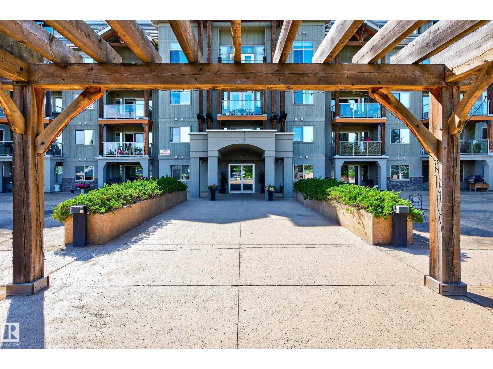 278 Suder Greens Drive Northwest #226, Edmonton, AB T5T 6V6
